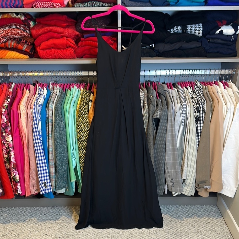 H&M black derp back v elastic waistband maxi dress size 4